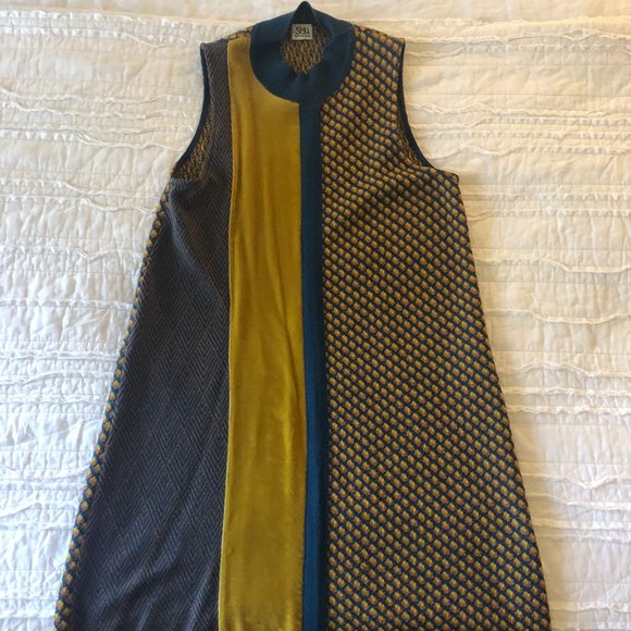 Anthropologie Dresses & Skirts - Siyu Mod Sleeveless Sweater Dress Size S